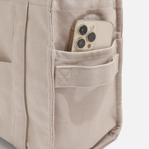 BF PF Sloane Tote Other Pocket Phone Detail Taupe