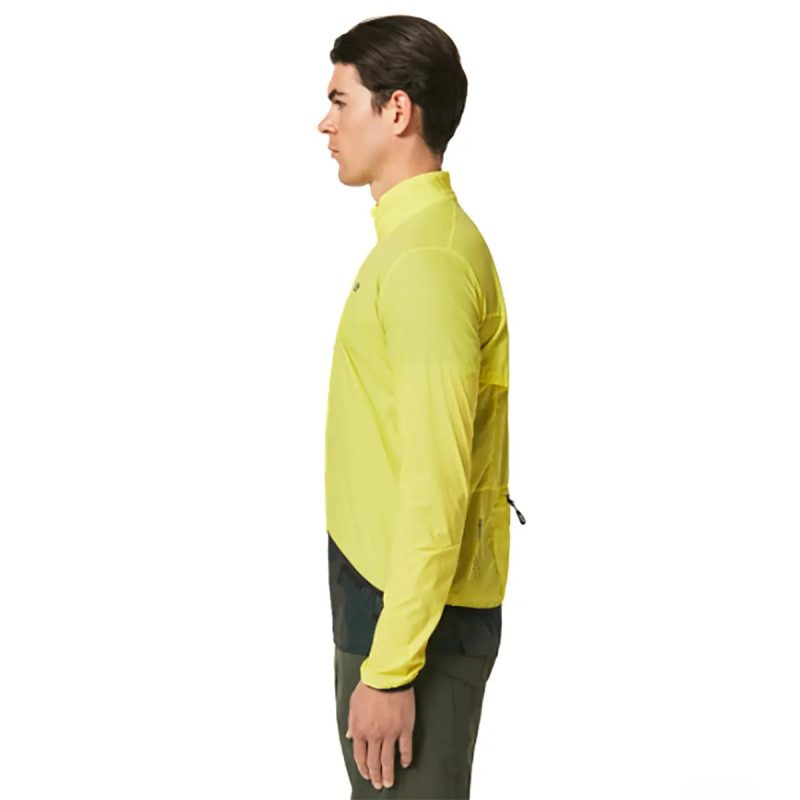 OakleyMen sElementsPackableJacketSulphur 2