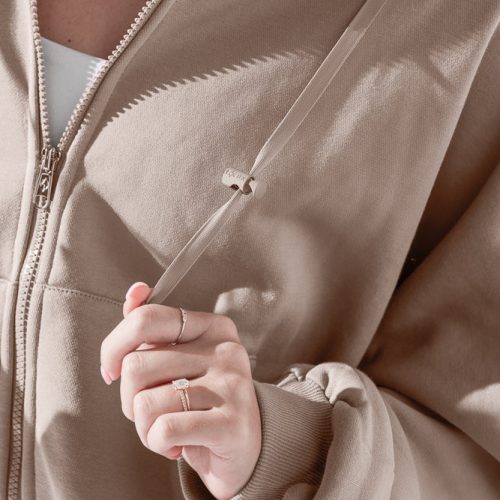 ZipCloudHoodie Taupe 5002 0245 Edit